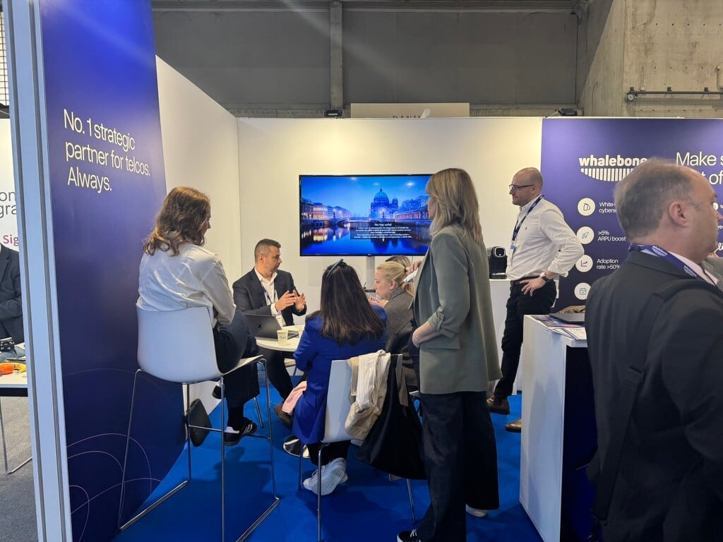 52D74AA5-2333-4C90-BF5F-29CD46A5B62A_1_105_c